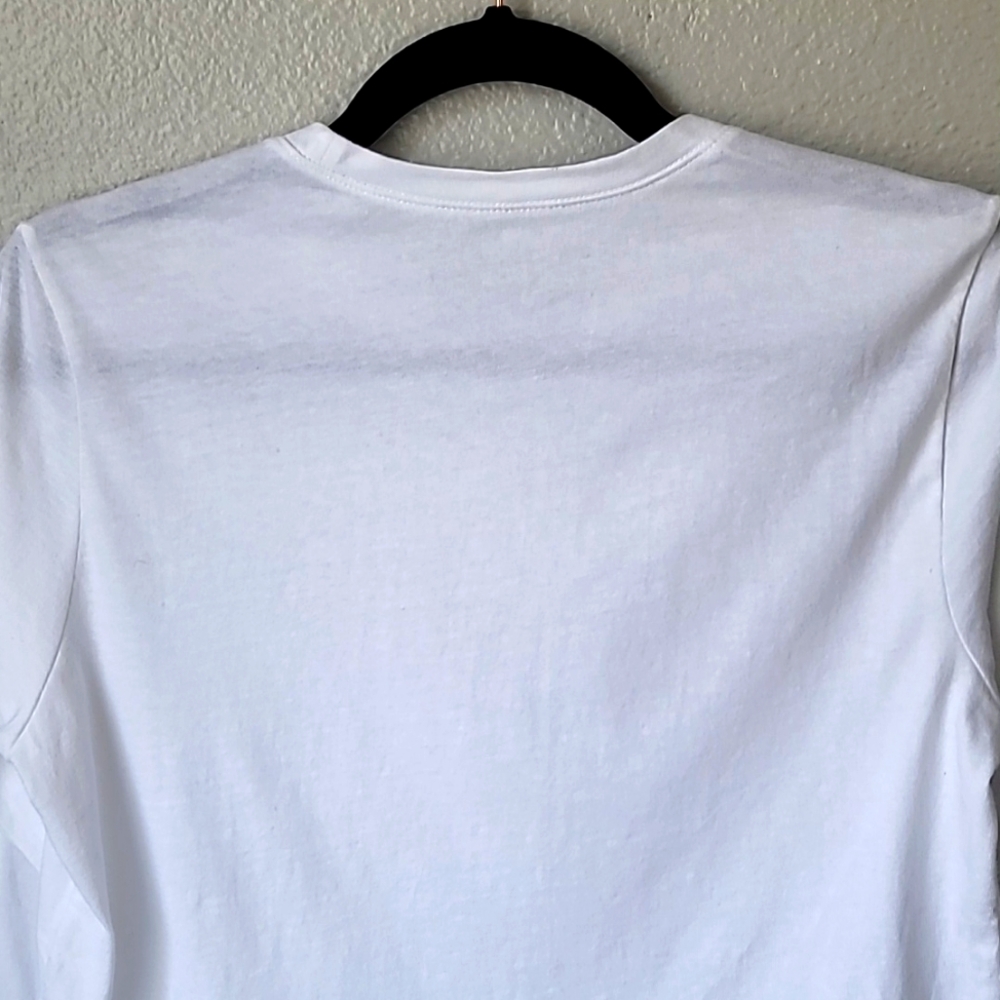 Figs 'Awesome Humans #wearfigs' Graphic Long Sleeve Size Small Color White NEW - Picture 5 of 8